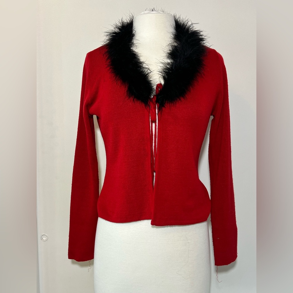 Vintage M Basics Red open tie Cardigan with Black Faux Fur Collar